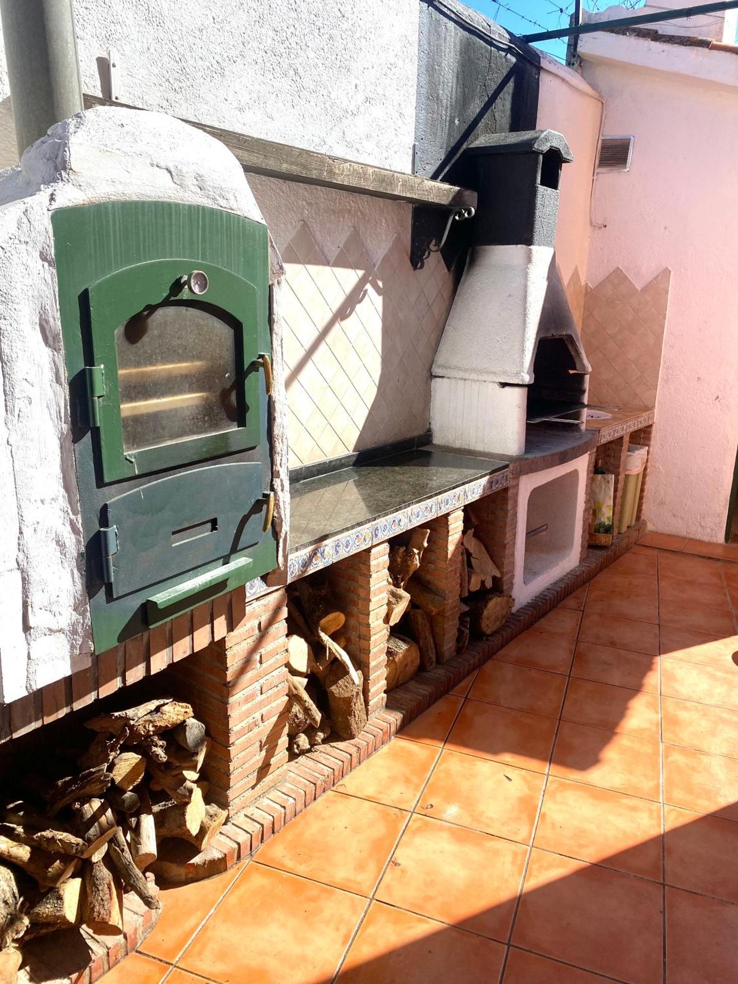 Villa Huetor , Piscina Y Barbacoa Privada *